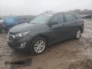 ✅ 2018 Chevrolet Equinox LS • VIN: 2GNAXHEV8J6123189 • Лот: 90649575. Опубликован ранее на Copart с пробегом 107 550 миль. Бесплатный доступ к архиву аукционных продаж из США и подробный отчёт об истории автомобиля на DreamBid. Изображение 1.