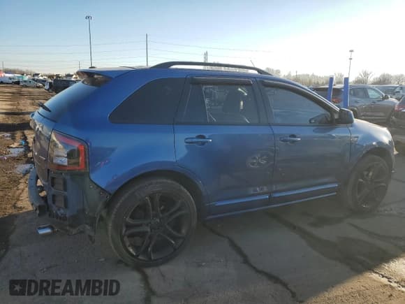 ✅ 2009 Ford Edge Sport • VIN: 2FMDK30C69BA85019 • Лот: 82138644. Опубликован ранее на Copart с пробегом 177 799 миль. Бесплатный доступ к архиву аукционных продаж из США и подробный отчёт об истории автомобиля на DreamBid. Изображение 3.