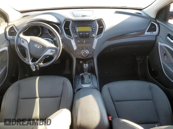 ✅ 2013 Hyundai Santa Fe Sport • VIN: 5XYZU3LA4DG020558 • Lot: 90250505. Listed on Copart with 185,942 mi. Free auction sales archive from the USA and detailed vehicle history report at DreamBid. Image 8.