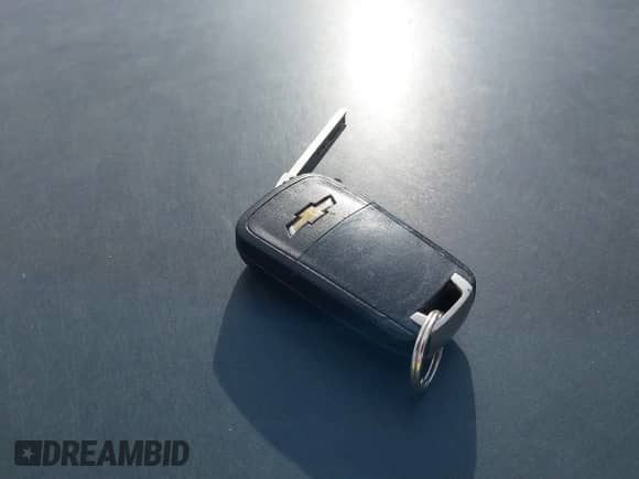 2016 Chevrolet Malibu LS with VIN 1G11A5SA3GU139992, listed as a IAAI auction lot 41062879 with 121,720 mi miles and . Bid and sale history available at DreamBid. Image 11.