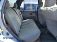 ✅ 1996 Toyota Hilux • VIN: VZN1850019458 • Lot: 55061925. Listed on Copart with 119,990 mi. Free auction sales archive from the USA and detailed vehicle history report at DreamBid. Image 11.