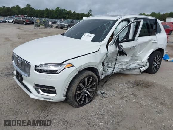 ✅ 2022 Volvo XC90 Inscription • VIN: YV4A22PL9N1868569 • Lot: 43301821. Listed on IAAI with Not provided. Free auction sales archive from the USA and detailed vehicle history report at DreamBid. Image 18.