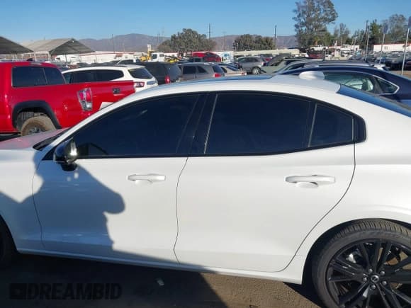 ✅ 2024 Volvo S60 Plus Black Edition • VIN: 7JRL12TH1RG294814 • Lot: 41324183. Listed on IAAI with 35,874 mi. Free auction sales archive from the USA and detailed vehicle history report at DreamBid. Image 14.