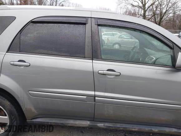 ✅ 2006 Chevrolet Equinox LT • VIN: 2CNDL73F866008621 • Лот: 41476612. Опубликован ранее на IAAI с пробегом 93 784 миль. Бесплатный доступ к архиву аукционных продаж из США и подробный отчёт об истории автомобиля на DreamBid. Изображение 13.
