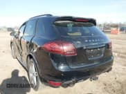 ✅ 2014 Porsche Cayenne GTS • VIN: WP1AD2A29ELA71349 • Lot: 41739741. Wystawiony na IAAI z przebiegiem 64 969 mil. Bezpłatny archiwum sprzedaży aukcyjnych z USA i szczegółowy raport historii pojazdu na DreamBid. Zdjęcie 3.