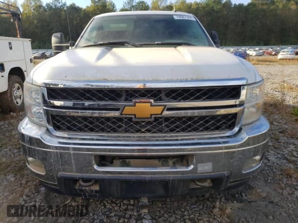✅ 2013 Chevrolet Silverado 2500HD LT • VIN: 1GC2CXCG5DZ101294 • Lot: 74687344. Wystawiony na Copart z przebiegiem Nie podano. Bezpłatny archiwum sprzedaży aukcyjnych z USA i szczegółowy raport historii pojazdu na DreamBid. Zdjęcie 5.