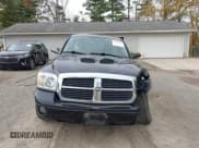 ✅ 2006 Dodge Dakota SLT • VIN: 1D7HW42N36S547476 • Lot: 43603516. Wystawiony na IAAI z przebiegiem 100 434 mil. Bezpłatny archiwum sprzedaży aukcyjnych z USA i szczegółowy raport historii pojazdu na DreamBid. Zdjęcie 13.