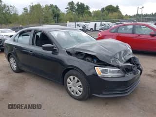 ✅ 2016 Volkswagen Jetta S • VIN: 3VW267AJ9GM414552 • Lot: 43290733. Wystawiony na IAAI z przebiegiem 142 671 mil. Bezpłatny archiwum sprzedaży aukcyjnych z USA i szczegółowy raport historii pojazdu na DreamBid. Zdjęcie 1.