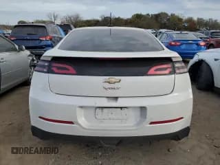 ✅ 2015 Chevrolet Volt • VIN: 1G1RB6E44FU111175 • Lot: 78851994. Wystawiony na Copart z przebiegiem 131 915 mil. Bezpłatny archiwum sprzedaży aukcyjnych z USA i szczegółowy raport historii pojazdu na DreamBid. Zdjęcie 6.
