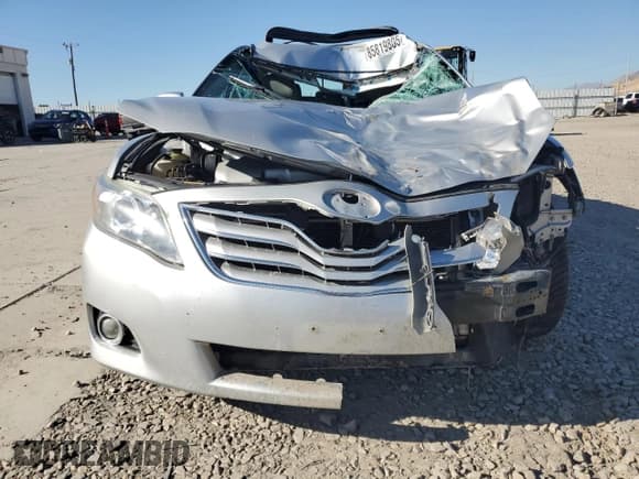 ✅ 2010 Toyota Camry XLE • VIN: 4T1BK3EK7AU115280 • Lot: 85819805. Wystawiony na Copart z przebiegiem Nie podano. Bezpłatny archiwum sprzedaży aukcyjnych z USA i szczegółowy raport historii pojazdu na DreamBid. Zdjęcie 5.