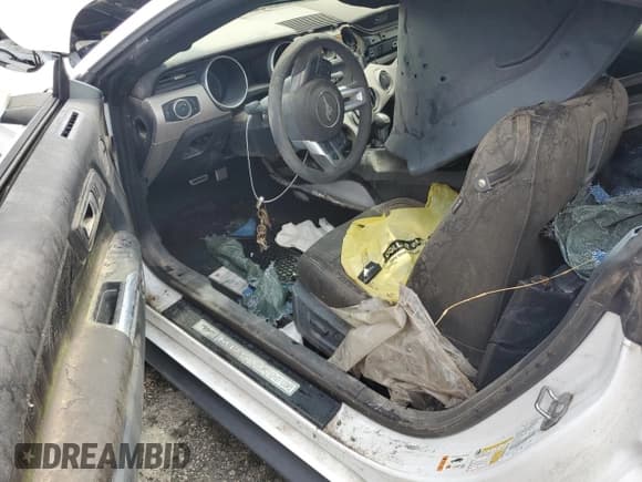 ✅ 2020 Ford Mustang GT • VIN: 1FA6P8CF3L5131229 • Lot: 58640315. Listed on Copart with 9,740 mi. Free auction sales archive from the USA and detailed vehicle history report at DreamBid. Image 8.