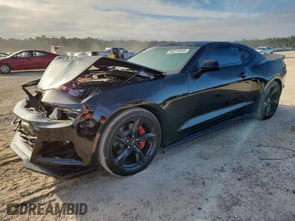✅ 2021 Chevrolet Camaro LT1 • VIN: 1G1FF1R76M0122343 • Lot: 80319345. Listed on Copart with 14,924 mi. Free auction sales archive from the USA and detailed vehicle history report at DreamBid. Image 1.
