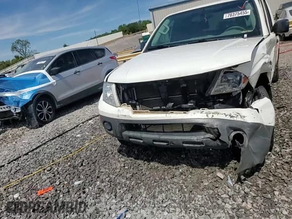 ✅ 2021 Nissan Frontier S • VIN: 1N6ED0CE1MN713545 • Лот: 70375455. Опубликован ранее на Copart с пробегом Не указан. Бесплатный доступ к архиву аукционных продаж из США и подробный отчёт об истории автомобиля на DreamBid. Изображение 13.