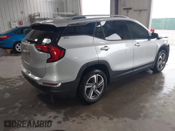 ✅ 2020 GMC Terrain SLT • VIN: 3GKALPEV0LL240069 • Lot: 42763860. Listed on IAAI with 92,858 mi. Free auction sales archive from the USA and detailed vehicle history report at DreamBid. Image 4.