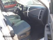 ✅ 2017 Ram 1500 SLT • VIN: 1C6RR7GG5HS583441 • Lot: 42135551. Wystawiony na IAAI z przebiegiem 129 040 mil. Bezpłatny archiwum sprzedaży aukcyjnych z USA i szczegółowy raport historii pojazdu na DreamBid. Zdjęcie 5.