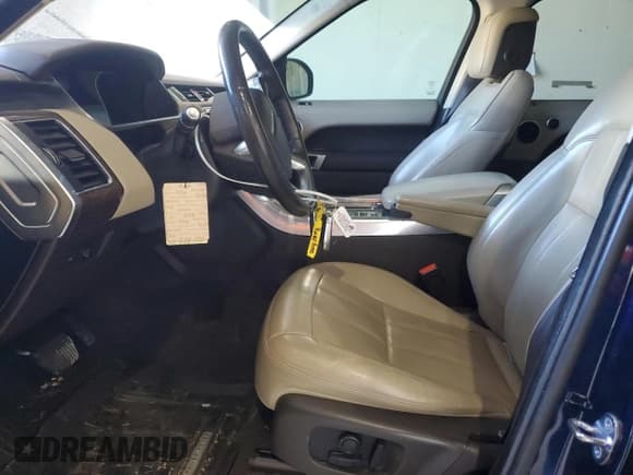 ✅ 2020 Land Rover Range Rover Sport HSE • VIN: SALWR2SU4LA747653 • Лот: 92707565. Опубликован ранее на Copart с пробегом 115 383 миль. Бесплатный доступ к архиву аукционных продаж из США и подробный отчёт об истории автомобиля на DreamBid. Изображение 7.