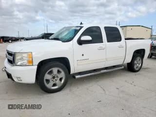 ✅ 2011 Chevrolet Silverado 1500 LTZ • VIN: 3GCPCTE05BG194507 • Lot: 51325265. Listed on Copart with 279,785 mi. Free auction sales archive from the USA and detailed vehicle history report at DreamBid. Image 1.