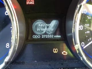 ✅ 2011 Hyundai Sonata SE • VIN: 5NPEC4AB8BH300993 • Lot: 43532728. Listed on IAAI with 272,332 mi. Free auction sales archive from the USA and detailed vehicle history report at DreamBid. Image 6.