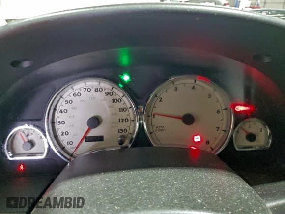 ✅ 2004 Saturn VUE V6 • VIN: 5GZCZ53454S816208 • Lot: 95139205. Wystawiony na Copart z przebiegiem 240 583 mil. Bezpłatny archiwum sprzedaży aukcyjnych z USA i szczegółowy raport historii pojazdu na DreamBid. Zdjęcie 9.