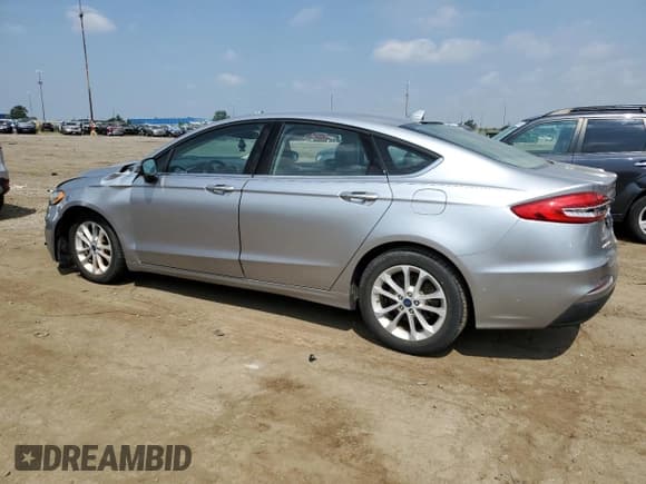 ✅ 2020 Ford Fusion SE • VIN: 3FA6P0HD4LR167453 • Лот: 64791895. Опубликован ранее на Copart с пробегом 83 981 миль. Бесплатный доступ к архиву аукционных продаж из США и подробный отчёт об истории автомобиля на DreamBid. Изображение 2.