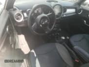 ✅ 2012 MINI Convertible • VIN: WMWZN3C5XCT134595 • Lot: 52752455. Wystawiony na Copart z przebiegiem 145 915 mil. Bezpłatny archiwum sprzedaży aukcyjnych z USA i szczegółowy raport historii pojazdu na DreamBid. Zdjęcie 8.