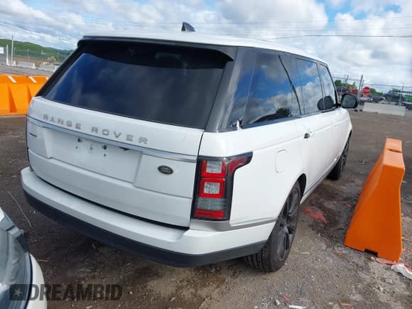 ✅ 2017 Land Rover Range Rover • VIN: SALGS5FE6HA362535 • Lot: 42384925. Listed on IAAI with 116,989 mi. Free auction sales archive from the USA and detailed vehicle history report at DreamBid. Image 4.