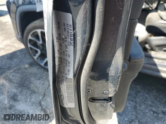 ✅ 2018 Jeep Compass Limited • VIN: 3C4NJCCBXJT420466 • Lot: 83857425. Wystawiony na Copart z przebiegiem Nie podano. Bezpłatny archiwum sprzedaży aukcyjnych z USA i szczegółowy raport historii pojazdu na DreamBid. Zdjęcie 13.