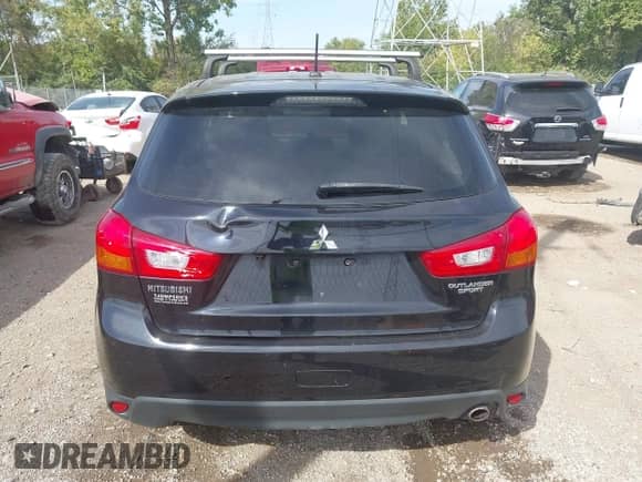 2014 Mitsubishi Outlander SE с VIN 4A4AR4AU9EE017546, выставлен на аукционе IAAI как лот 43351630 с пробегом 148 853 миль миль и . История ставок и продаж доступна на DreamBid. Изображение 16.