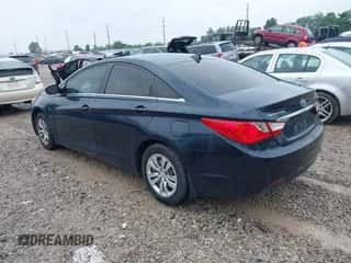 2013 Hyundai Sonata GLS with VIN 5NPEB4ACXDH593973, listed as a IAAI auction lot 42736623 with 216,453 mi miles and . Bid and sale history available at DreamBid. Image 3.