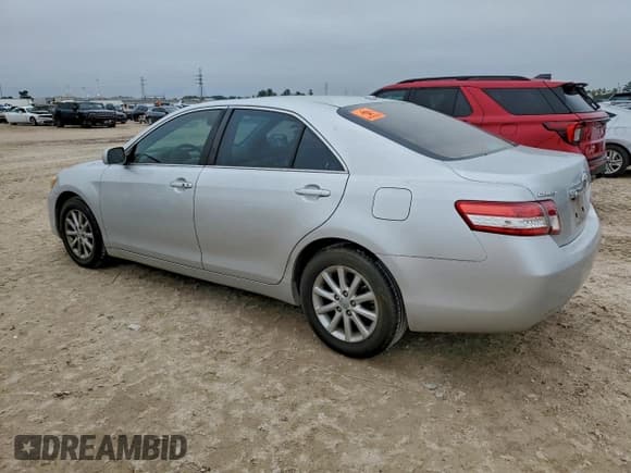 ✅ 2010 Toyota Camry • VIN: 4T1BF3EKXAU101085 • Lot: 94702765. Wystawiony na Copart z przebiegiem 48 231 mil. Bezpłatny archiwum sprzedaży aukcyjnych z USA i szczegółowy raport historii pojazdu na DreamBid. Zdjęcie 2.