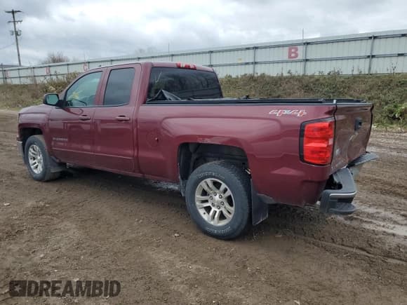 ✅ 2015 Chevrolet Silverado 1500 LT • VIN: 1GCVKREC1FZ341810 • Lot: 90909275. Listed on Copart with 189,396 mi. Free auction sales archive from the USA and detailed vehicle history report at DreamBid. Image 2.