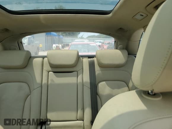 ✅ 2010 Audi Q5 Premium Plus • VIN: WA1LKAFP2AA045996 • Lot: 67165395. Wystawiony na Copart z przebiegiem 99 190 mil. Bezpłatny archiwum sprzedaży aukcyjnych z USA i szczegółowy raport historii pojazdu na DreamBid. Zdjęcie 10.