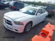 ✅ 2014 Dodge Charger RT • VIN: 2C3CDXCT3EH342422 • Lot: 41923310. Wystawiony na IAAI z przebiegiem 236 320 mil. Bezpłatny archiwum sprzedaży aukcyjnych z USA i szczegółowy raport historii pojazdu na DreamBid. Zdjęcie 2.