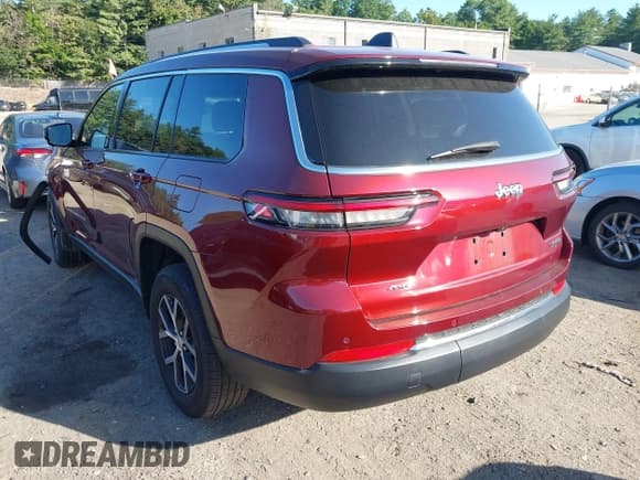 ✅ 2023 Jeep Grand Cherokee Limited • VIN: 1C4RJKBG6P8852746 • Lot: 42572515. Listed on IAAI with 52,503 mi. Free auction sales archive from the USA and detailed vehicle history report at DreamBid. Image 3.