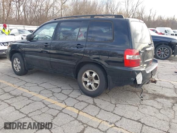 ✅ 2005 Toyota Highlander • VIN: JTEDP21A350069803 • Lot: 43754448. Wystawiony na IAAI z przebiegiem 187 678 mil. Bezpłatny archiwum sprzedaży aukcyjnych z USA i szczegółowy raport historii pojazdu na DreamBid. Zdjęcie 3.