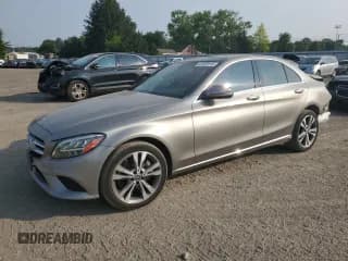 ✅ 2020 Mercedes-Benz C 300 • VIN: W1KWF8EB8LR590892 • Лот: 59363815. Опубликован ранее на Copart с пробегом 55 701 миль. Бесплатный доступ к архиву аукционных продаж из США и подробный отчёт об истории автомобиля на DreamBid. Изображение 1.