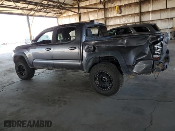 ✅ 2020 Toyota Tacoma SR5 • VIN: 5TFCZ5AN3LX232291 • Lot: 82096595. Listed on Copart with Not provided. Free auction sales archive from the USA and detailed vehicle history report at DreamBid. Image 2.