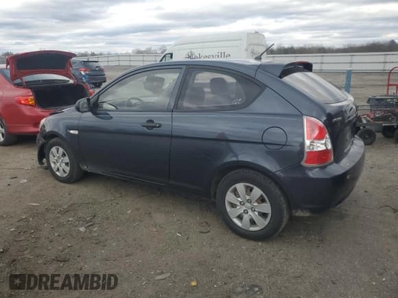 ✅ 2010 Hyundai Accent GS • VIN: KMHCM3AC3AU165428 • Лот: 48143495. Опубликован ранее на Copart с пробегом 213 103 миль. Бесплатный доступ к архиву аукционных продаж из США и подробный отчёт об истории автомобиля на DreamBid. Изображение 2.