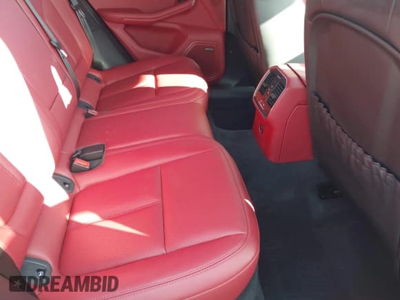 ✅ 2024 Porsche Macan S • VIN: WP1AG2A59RLB39690 • Лот: 43610199. Опубликован ранее на IAAI с пробегом 11 216 миль. Бесплатный доступ к архиву аукционных продаж из США и подробный отчёт об истории автомобиля на DreamBid. Изображение 8.