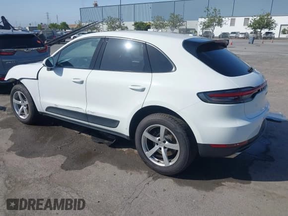 ✅ 2020 Porsche Macan • VIN: WP1AA2A55LLB02192 • Lot: 42288447. Wystawiony na IAAI z przebiegiem 102 344 mil. Bezpłatny archiwum sprzedaży aukcyjnych z USA i szczegółowy raport historii pojazdu na DreamBid. Zdjęcie 3.
