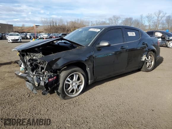 ✅ 2013 Dodge Avenger SE • VIN: 1C3CDZAB0DN526227 • Лот: 41336235. Опубликован ранее на Copart с пробегом 44 888 миль. Бесплатный доступ к архиву аукционных продаж из США и подробный отчёт об истории автомобиля на DreamBid. Изображение 1.