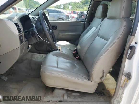 ✅ 2007 Chevrolet Colorado Work Truck • VIN: 1GCDT19E678194770 • Лот: 70185044. Опубликован ранее на Copart с пробегом 169 518 миль. Бесплатный доступ к архиву аукционных продаж из США и подробный отчёт об истории автомобиля на DreamBid. Изображение 7.