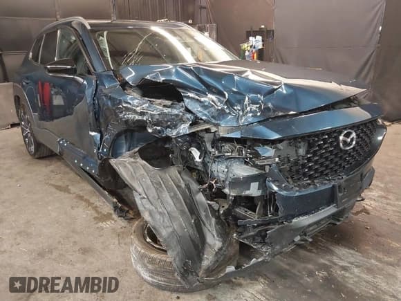 ✅ 2024 Mazda CX-50 S Premium Plus • VIN: 7MMVABEM0RN172166 • Lot: 41282676. Listed on IAAI with 8,180 mi. Free auction sales archive from the USA and detailed vehicle history report at DreamBid. Image 1.