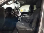 ✅ 2020 Chevrolet Silverado 1500 Custom • VIN: 1GCPYBEK1LZ346796 • Lot: 71002734. Wystawiony na Copart z przebiegiem 46 669 mil. Bezpłatny archiwum sprzedaży aukcyjnych z USA i szczegółowy raport historii pojazdu na DreamBid. Zdjęcie 7.