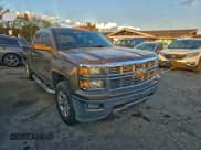 ✅ 2014 Chevrolet Silverado 1500 LT • VIN: 3GCUKREC1EG167084 • Lot: 94418005. Wystawiony na Copart z przebiegiem 208 872 mil. Bezpłatny archiwum sprzedaży aukcyjnych z USA i szczegółowy raport historii pojazdu na DreamBid. Zdjęcie 1.