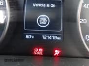 ✅ 2018 Hyundai Elantra Limited • VIN: 5NPD84LF8JH267862 • Лот: 43109970. Опубликован ранее на IAAI с пробегом 121 419 миль. Бесплатный доступ к архиву аукционных продаж из США и подробный отчёт об истории автомобиля на DreamBid. Изображение 15.