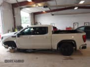 ✅ 2025 GMC Sierra 1500 Elevation • VIN: 1GTPUJEK8SZ164906 • Лот: 43038136. Опубликован ранее на IAAI с пробегом 12 693 миль. Бесплатный доступ к архиву аукционных продаж из США и подробный отчёт об истории автомобиля на DreamBid. Изображение 14.