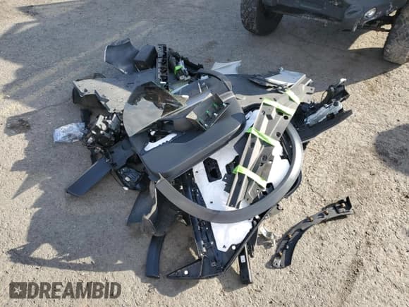 ✅ 2024 Mazda CX-90 Preferred • VIN: JM3KKBHDXR1133336 • Lot: 81926335. Wystawiony na Copart z przebiegiem 9 770 mil. Bezpłatny archiwum sprzedaży aukcyjnych z USA i szczegółowy raport historii pojazdu na DreamBid. Zdjęcie 13.