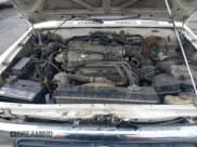 ✅ 1989 Toyota Pickup • VIN: JT4VN82N5K5001276 • Lot: 41505552. Listed on IAAI with 196,949 mi. Free auction sales archive from the USA and detailed vehicle history report at DreamBid. Image 10.