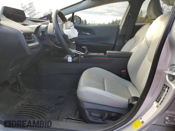 2024 Toyota Prius Limited с VIN JTDADABU0R3007511, выставлен на аукционе Copart как лот 84831855 с пробегом 37 084 миль миль и Списание • Salvage title. История ставок и продаж доступна на DreamBid. Изображение 7.